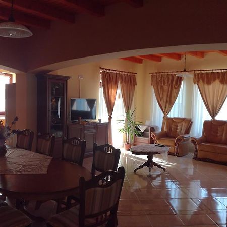 Tordai Vendeghaz Hotel Bihartorda ภายนอก รูปภาพ